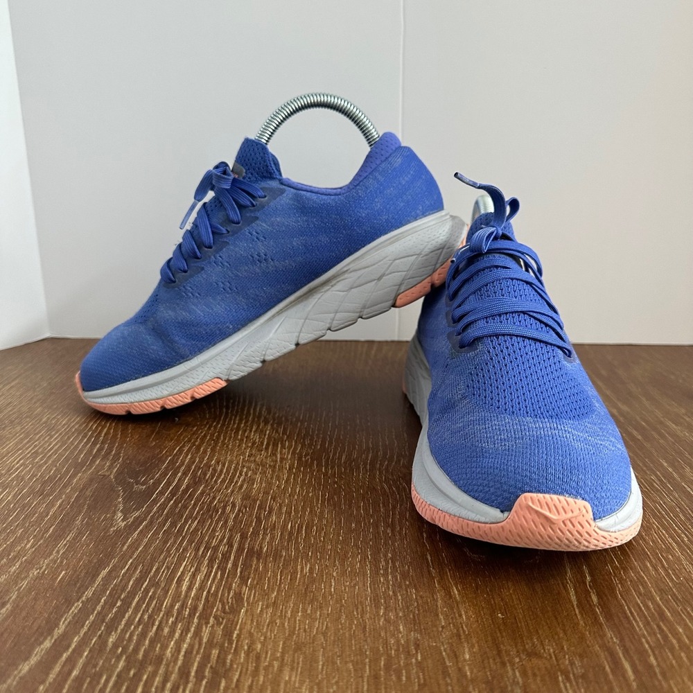 Hoka One‎ One Cavu 3 Blue Coral Running Shoes Womens 7.5 1106482 ABAI